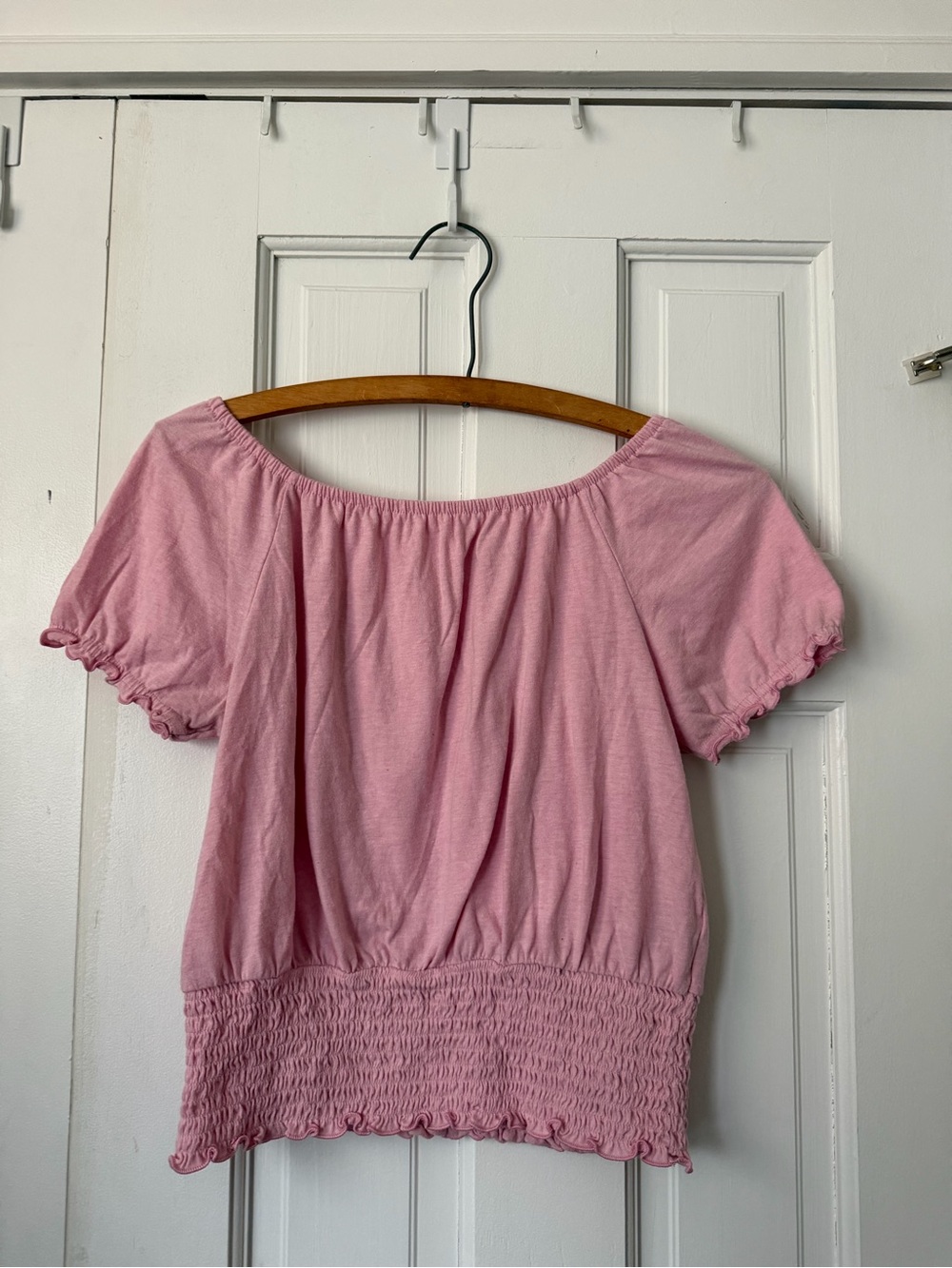Old Navy Pink Elastic Neck Tee